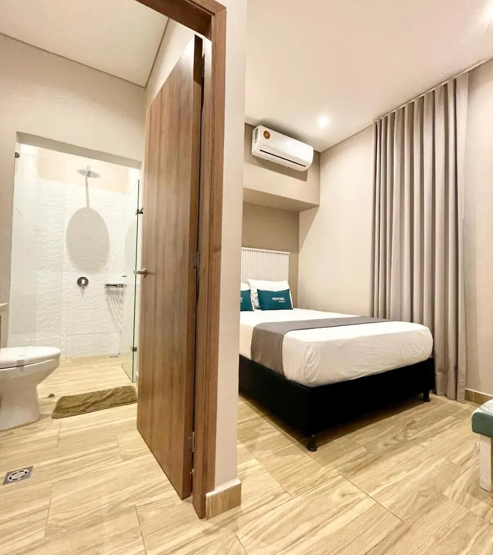 Cartagena Casa Roman 2*,
