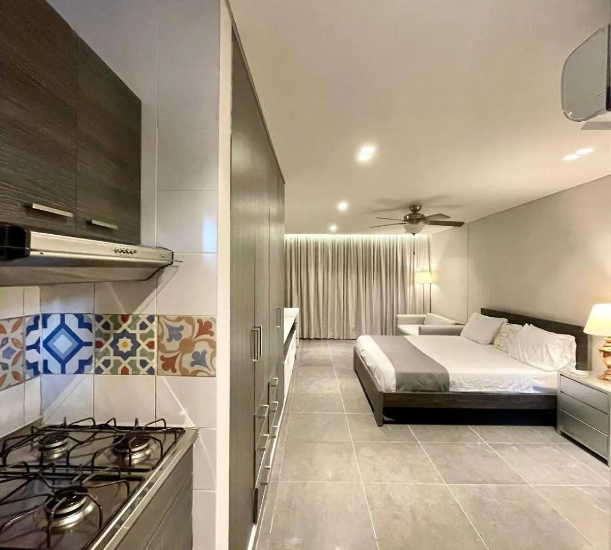 Cartagena Casa Roman 2*,  كولومبيا